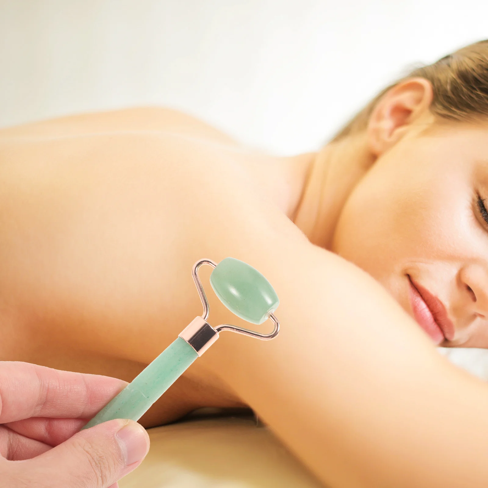 أداة تدليك الوجه الدوارة للجسم عملية دقيقة أداة تدليك محمولة متينة لأدوات العناية ببشرة الوجه والرقبة والعين