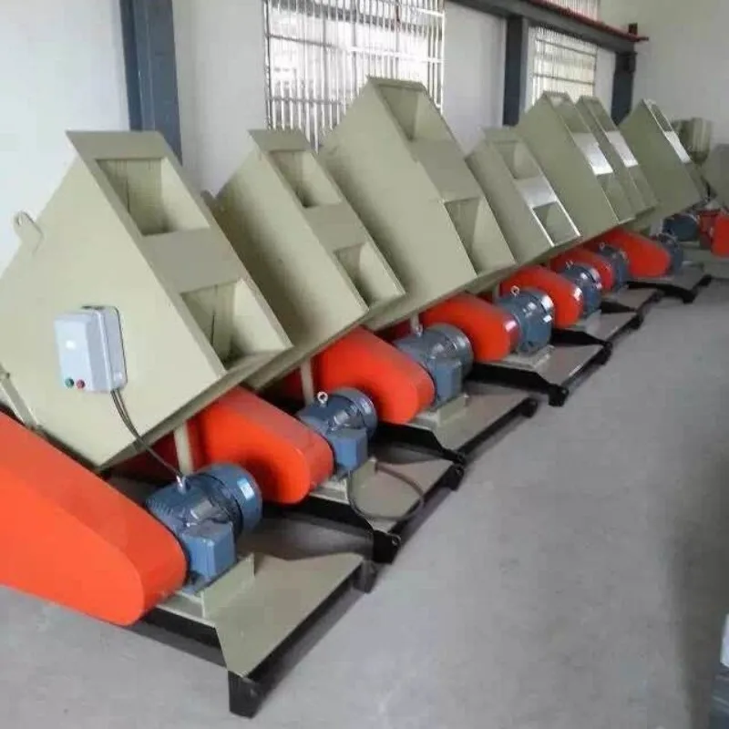 Equipamento de produção de triturador forte de perfil de plástico PVC
