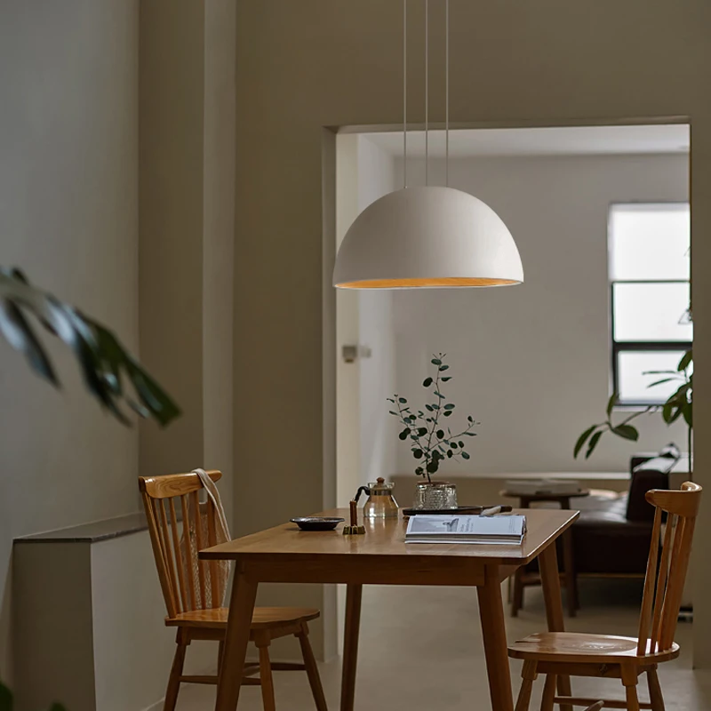 Lampadario per sala da pranzo moderno stile wabi-sabi minimalista venatura del legno homestay camera da letto tavolo da pranzo lampadario a LED a testa singola