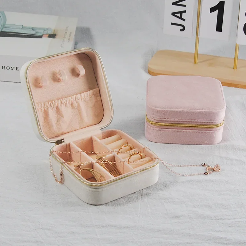 Velvet style portable travel mini jewelry box, leather jewelry ring necklace storage box, girls' and ladies' gift box