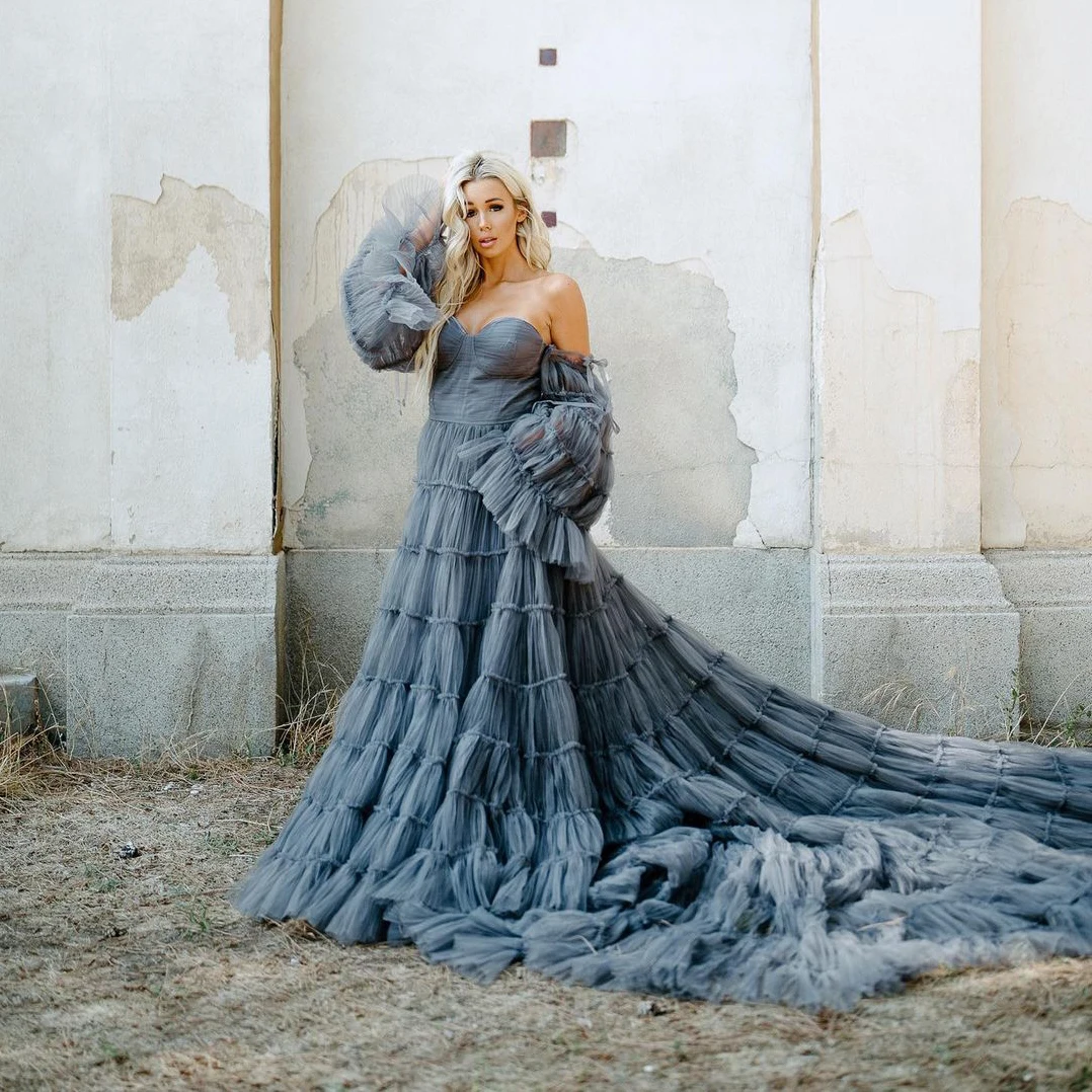 

Romantic Dusty Blue Puffy Tulle Bridal Dresses With Detachable Train Sweetheart Strapless A=-line Prom Gowns