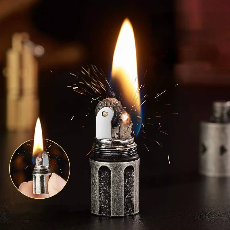 Mini Compact Keychain Grinding Wheel Ignitor Oil Refillable Outdoor Survive Camping Kerosene Lighter Smoking Accessories Gadgets