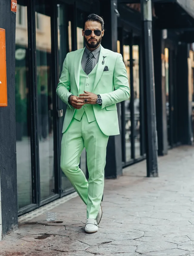 Gentleman 3 Pieces Men Wedding Tuxedos Mint Green Outfits Wedding Pants Sets Business Formal Wear