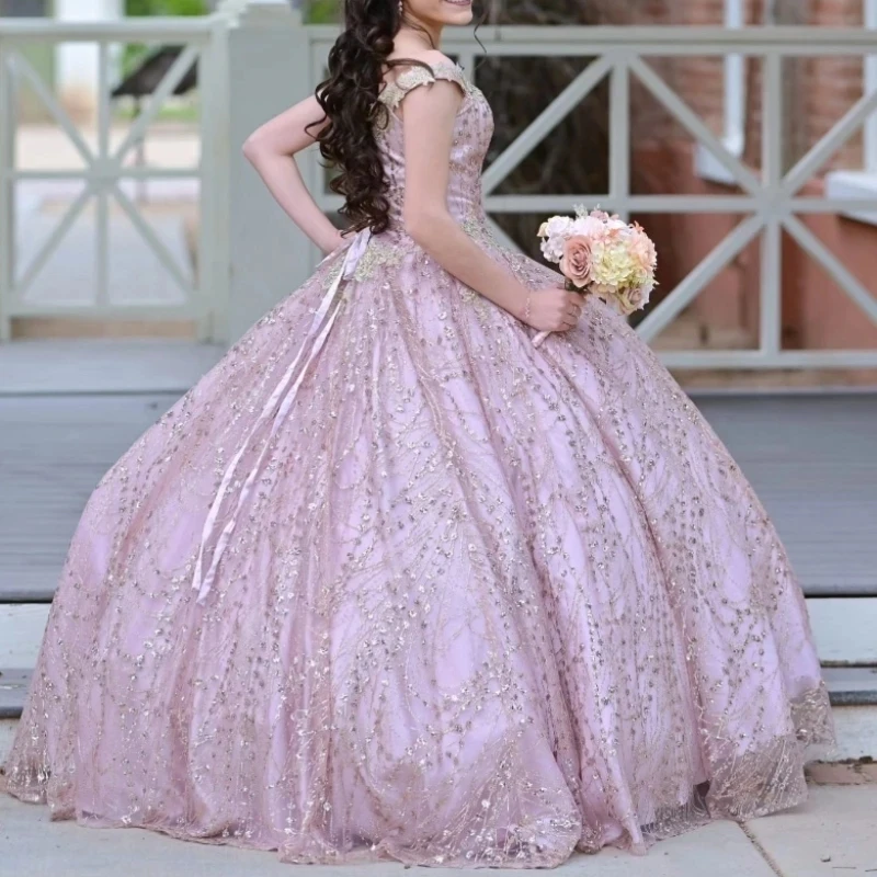 

Pink Shiny Ball Gown Quinceanera Dress 2024 Appliques Lace Beads Crystal Off Shoulder Sweet 16 Years Vestidos 15 De XV Anos