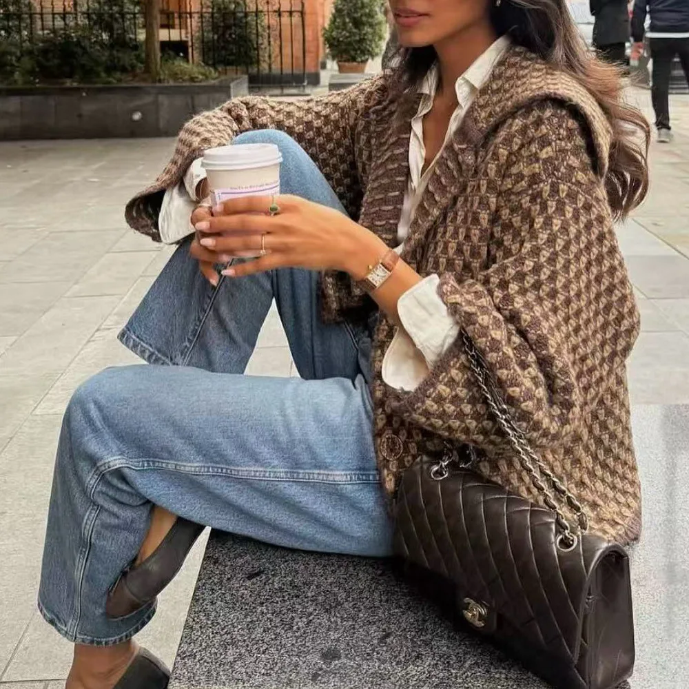 

OverSize Knitted Jacket with Large Collar Trendy Street Style Polyester Fabric Geometric Pattern Loose Fit for Women