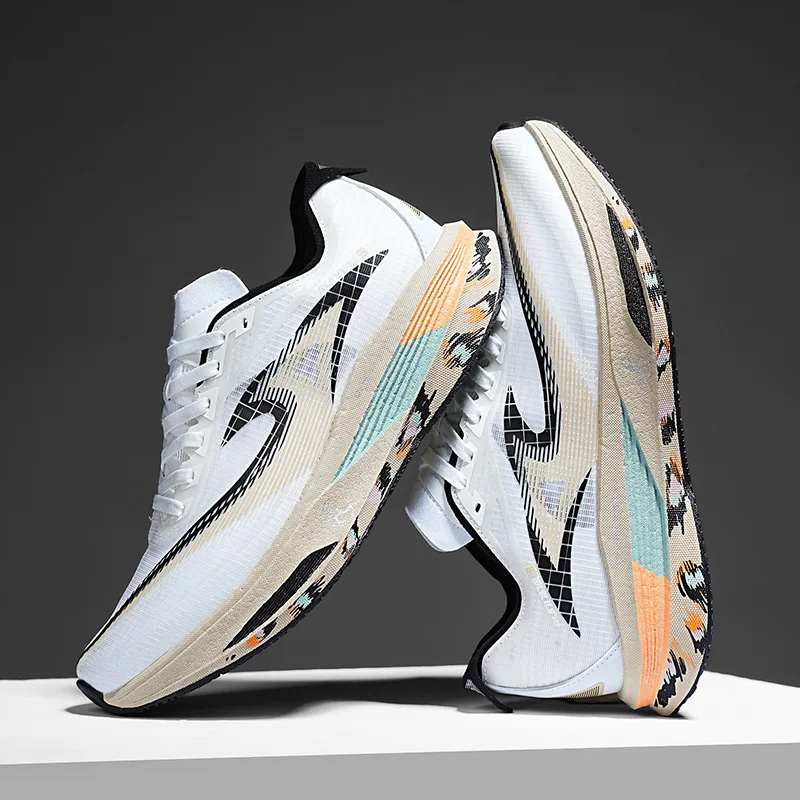 Classics Outdoor Casual Running Shoes Good grip Shock-resistant Pressure relieving Anti-slip Size 34-44 for teens and adults