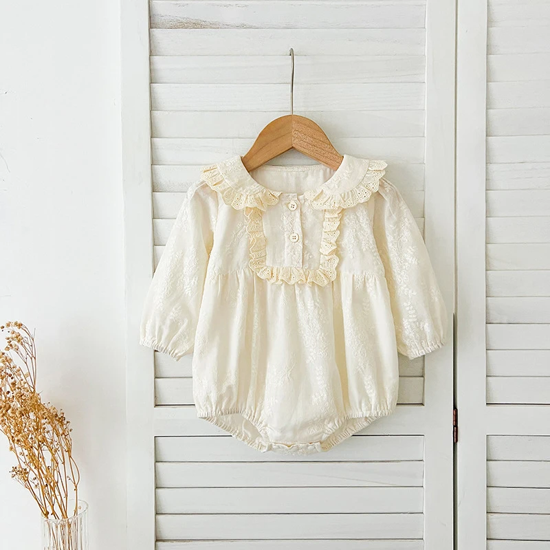ربيع جديد 2026 0-24 متر طفل رضيع فتاة الدانتيل تقليم رومبير بأكمام طويلة الوليد طفلة بذلة طفلة الملابس القطنية