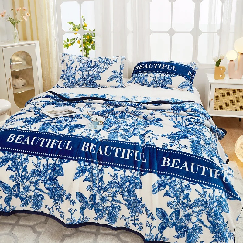 Printed Single-Layer Flannel Plush Blanket Thin Velvet Sofa Cover Blankets for All Seasons 1Pcs Soft Bed Sheets for Queen Double