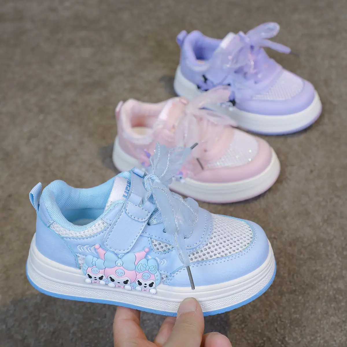 2025 Kuromi Anime Kawaii Sanrio Ins Hollow Mesh Princess Scarpe traspiranti Cute Casual Board Sneakers Regali adorabili per i bambini