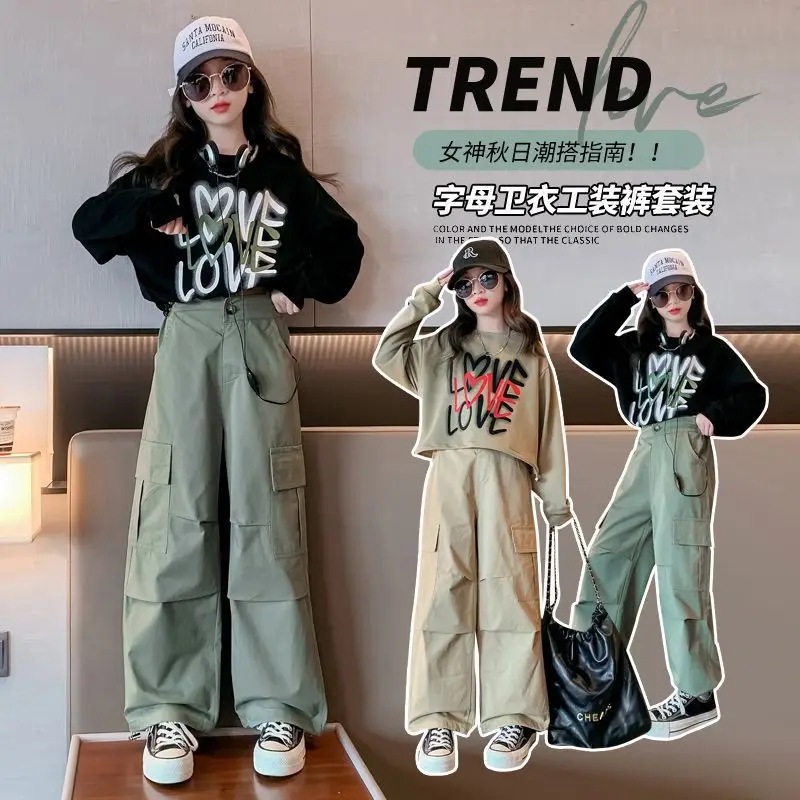 

2023 New Western Style Suit Spring and Autumn Fashionable Letter Jacket Casual Versatile Workwear Pants Two-Piece Suit Fashion