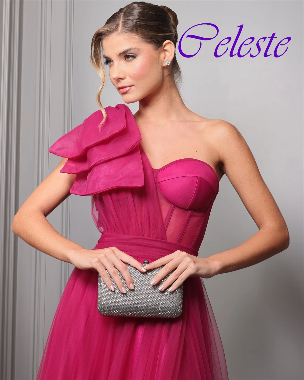 ที่กําหนดเอง Elegant หนึ่งไหล่ Organza ชุดราตรีคลาสสิกแขนกุดชุดราตรีหรูหราด้านข้างชุดพิเศษ