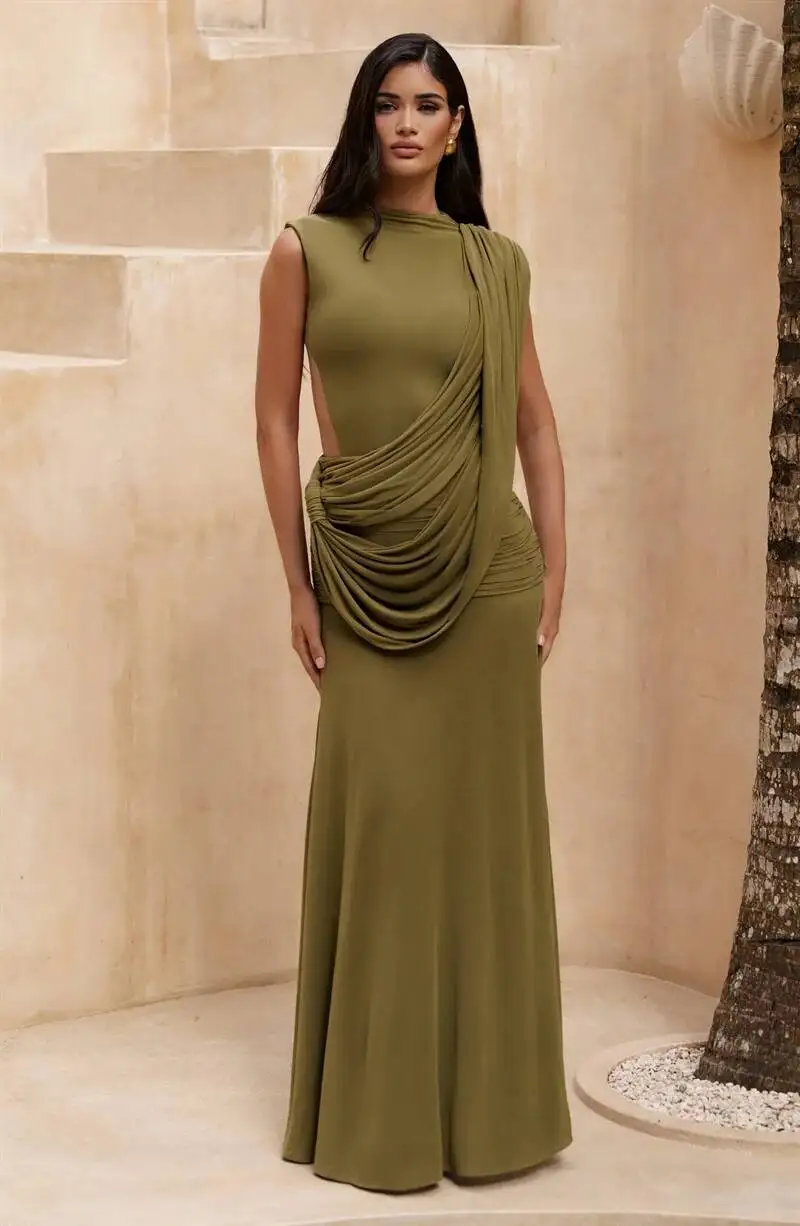 AKI09391_1174x1800 (1).png