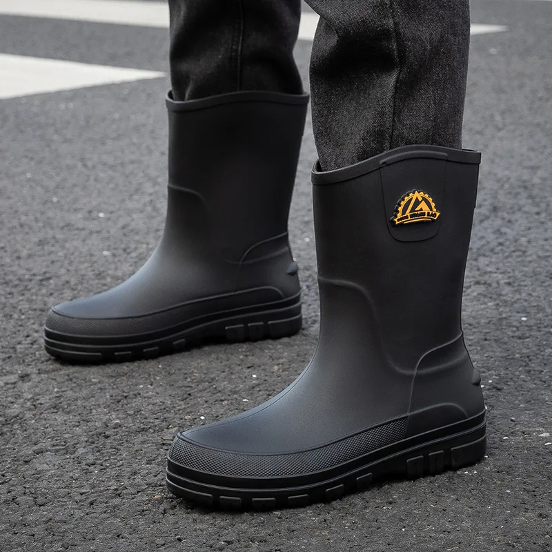 New Fashionable Waterproof Thickened Warm Men's Rain Shoes with Middle Barrel Women's Boots Outdoor Fishing Rain Shoes