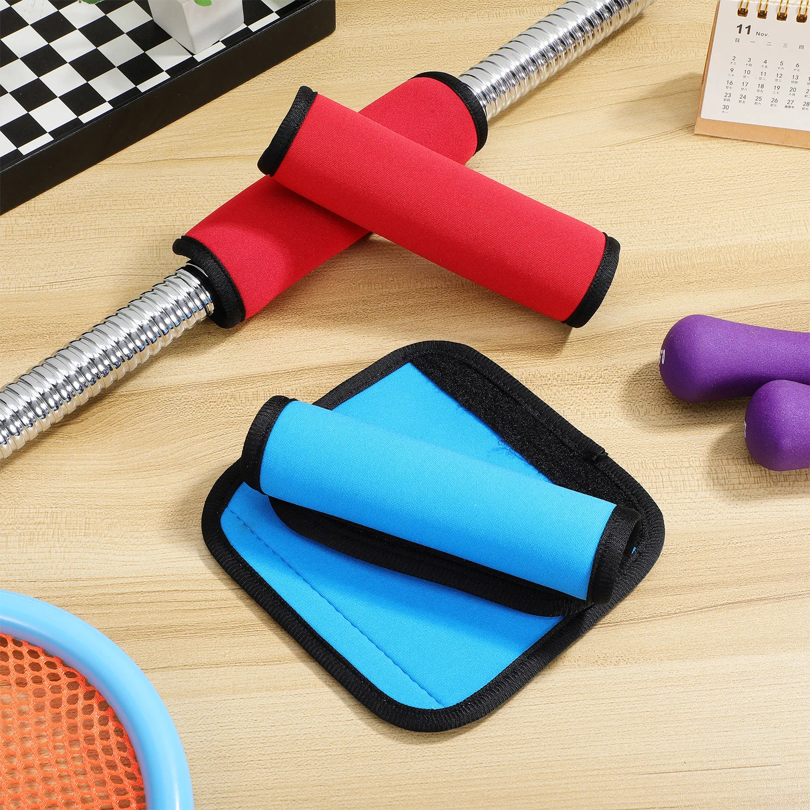 4Pcs Anti-Slip Pull-Up Bar Grip Cover Horizontal Bar Handle Sleeve for Home Gym Fitness Equipment Dumbbell Barbell Palm Grip Pad - view 3