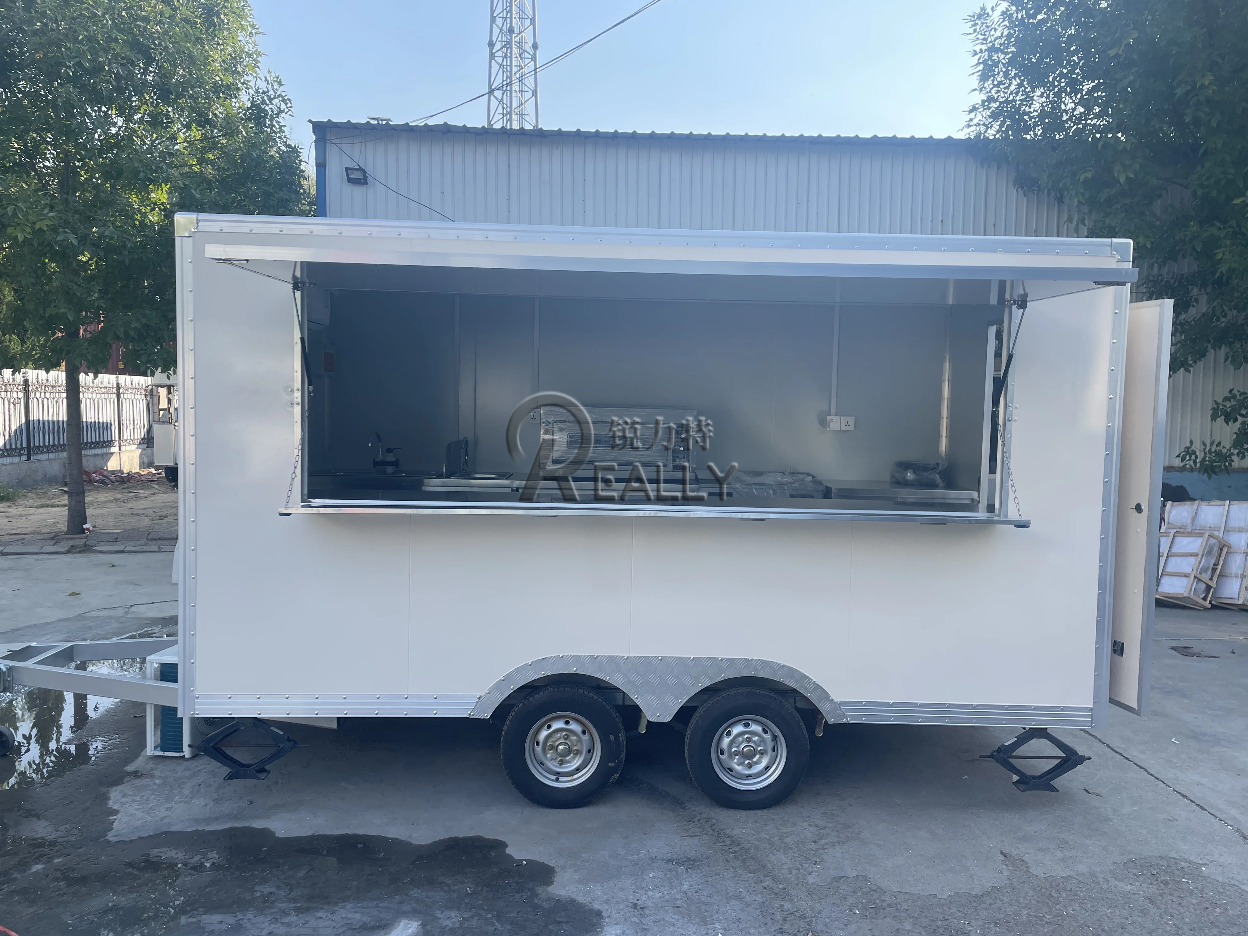 

Europe Most Fashionable Food Trailer Fast Food Truck With CE Shanghai Jiexian Food Cart