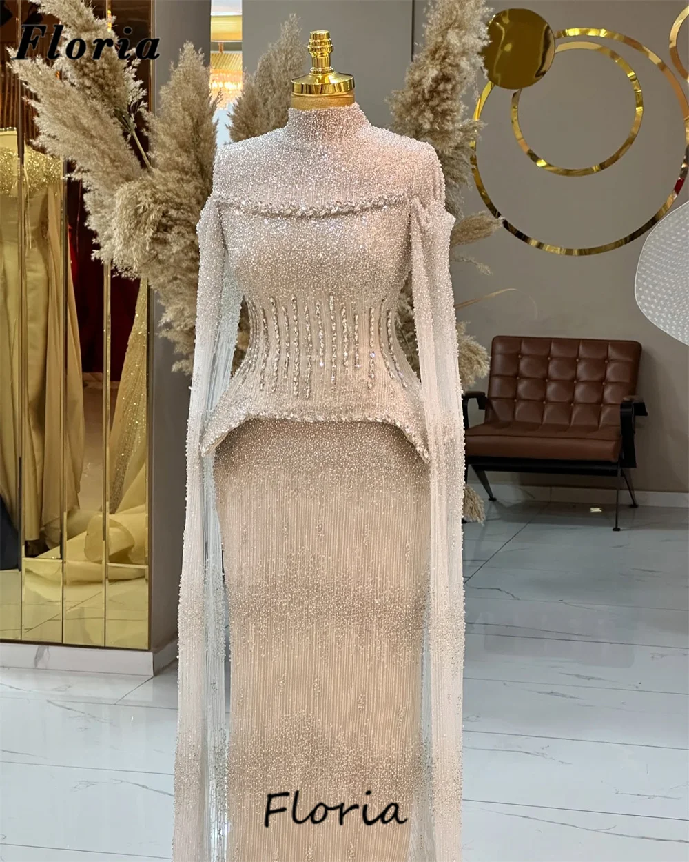 ชุดราตรีประดับคริสตัลแบบมุสลิม แขนเสื้อคลุมแบบเคป ชุดราตรีงานพรอมสไตล์ดูไบ ชุดเดรสงานเลี้ยงแบบยาวสั่งตัดได้ ชุดแต่งงานแบบยาวสำหรับงานปาร์ตี้ ปี 2026