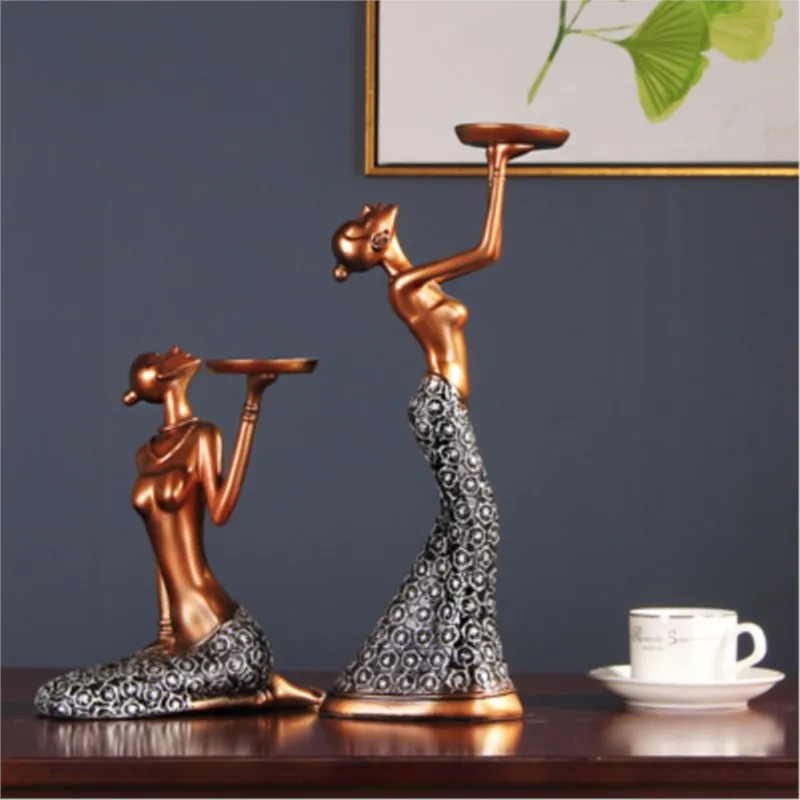 Kanbani Light Luxury American Sideboard Decoration Romantic Maid Candlestick Retro Character Decoration Free Shipping