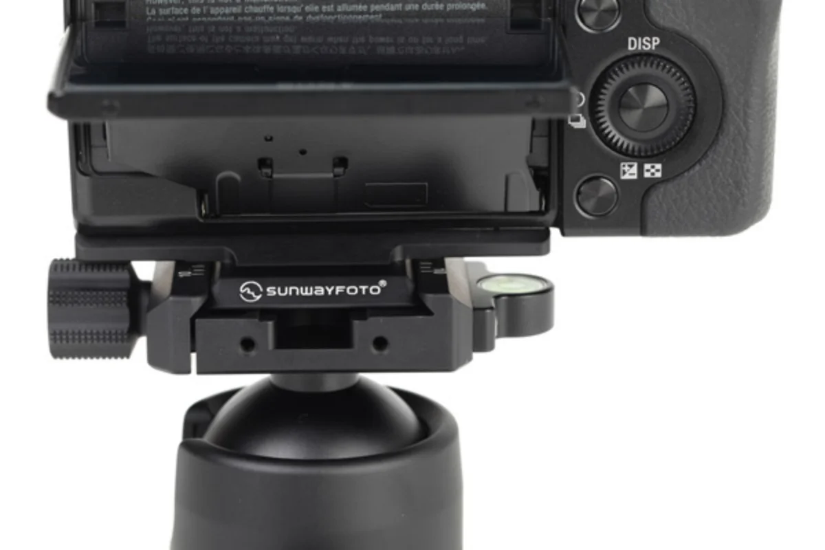 SUNWAYFOTO Camera Plate for Sony NEX-7 PS-N7