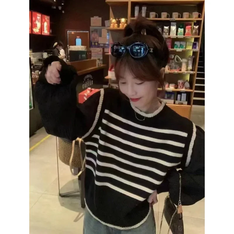 

Black And White Striped Fake Two-piece Knitted Women Sweaters Pring And Autumn Korean Leisure Pullover Female Sweater