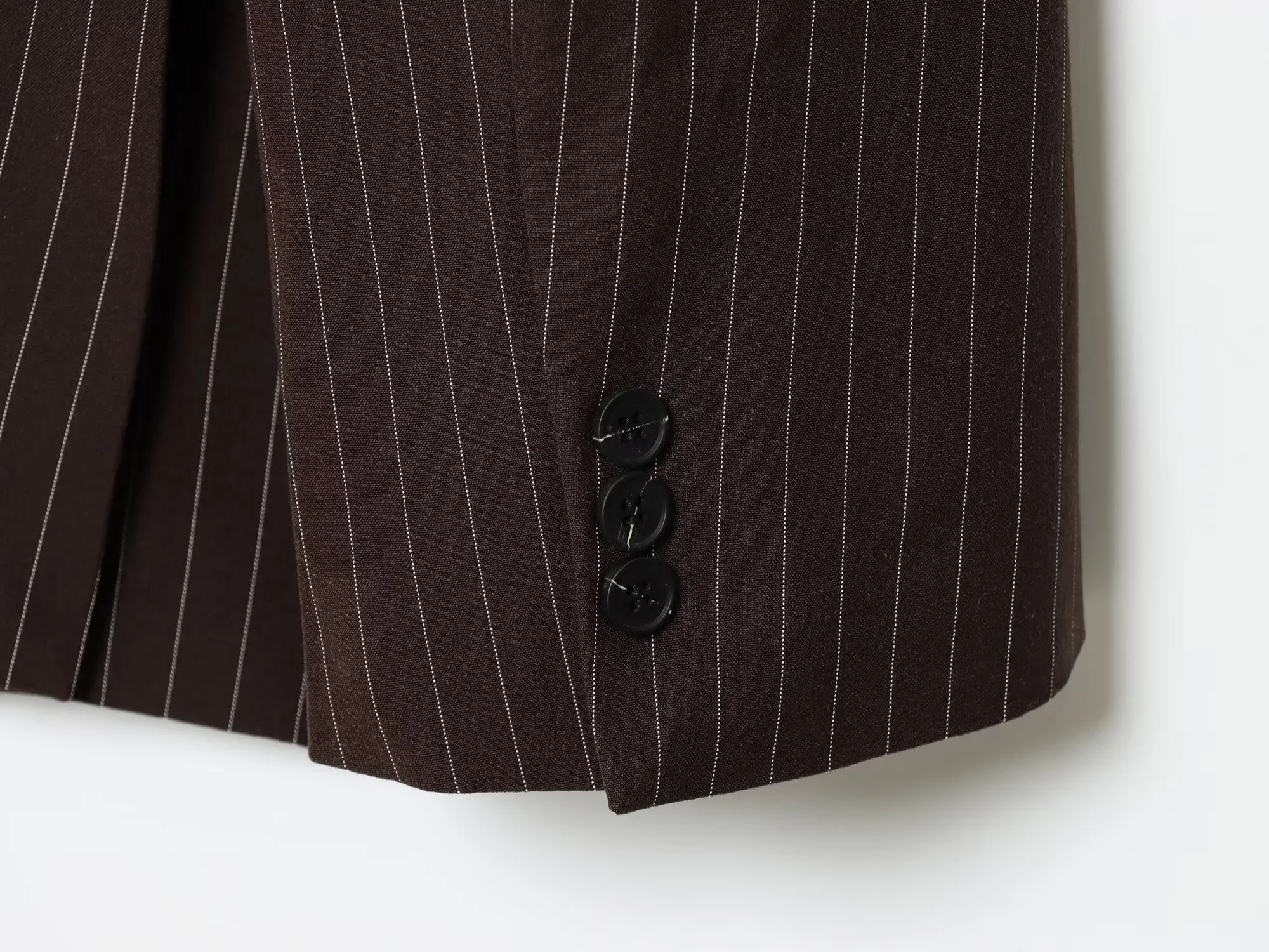 Veste de costume à manches longues pour femmes, nouvelle mode décontractée, tempérament simple, version ample, à fines rayures, automne