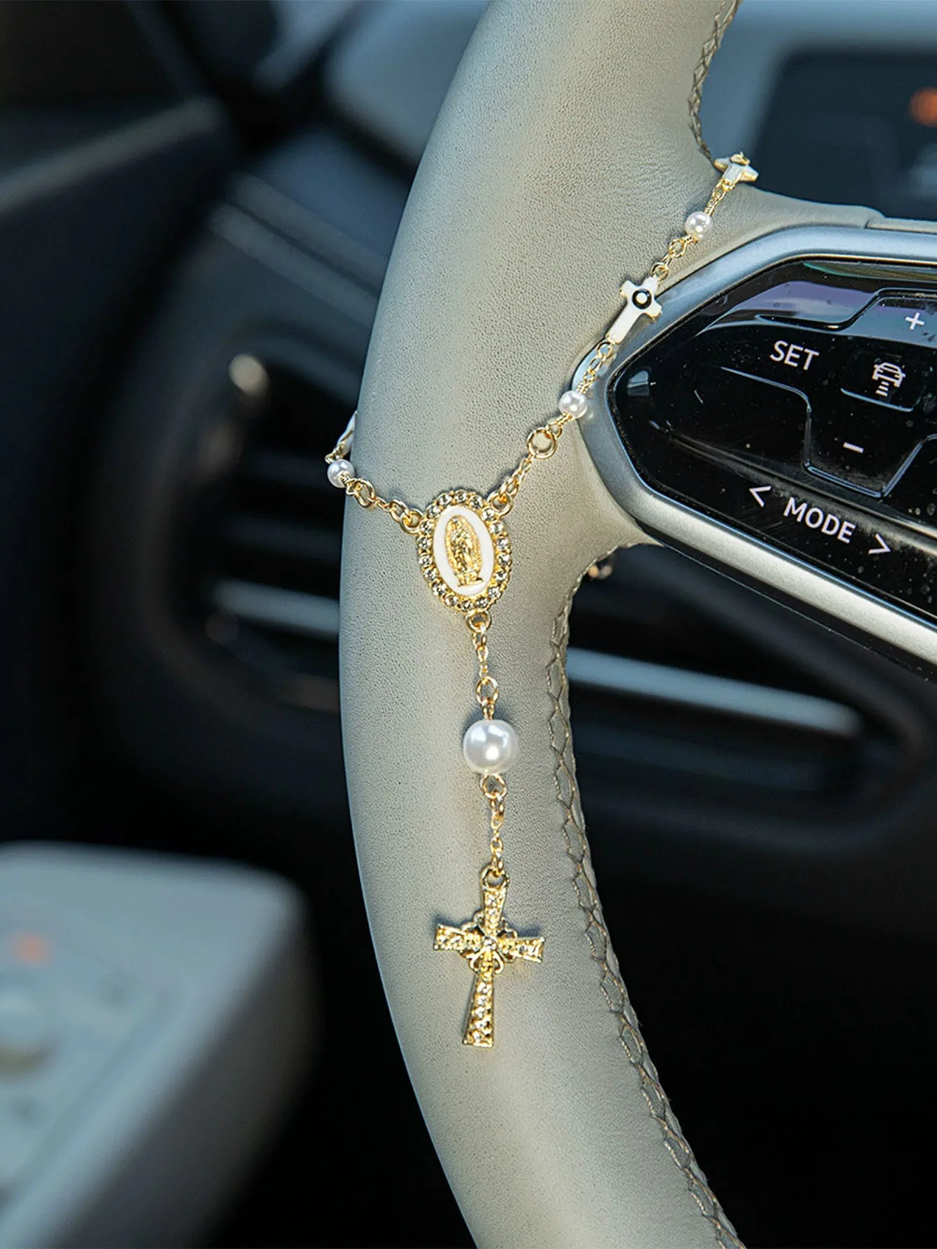 Steering Wheel Bead Ornament | Bead Car Pendant Accessory | Car Decoration | Car Pendant | Unique Keychain, Stylish Car Pendant