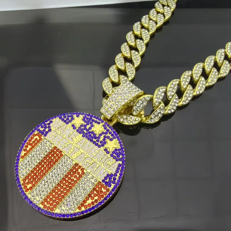 الهيب هوب المينا قلادة بحرف قلادة - الملونة 'MAKE AMERICA CREAT AGAIN' سحر سبيكة، سلسلة الكوبية خمر للرجال