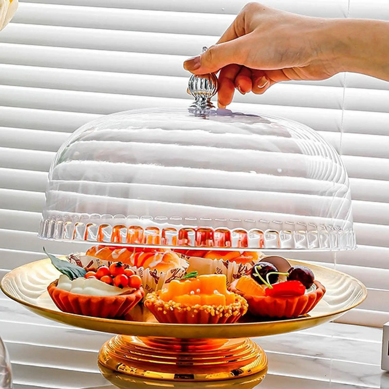 Transparent Cake Dome Cover PP Material Round Lid Cake Platter Display for Dessert Cheese Muffins