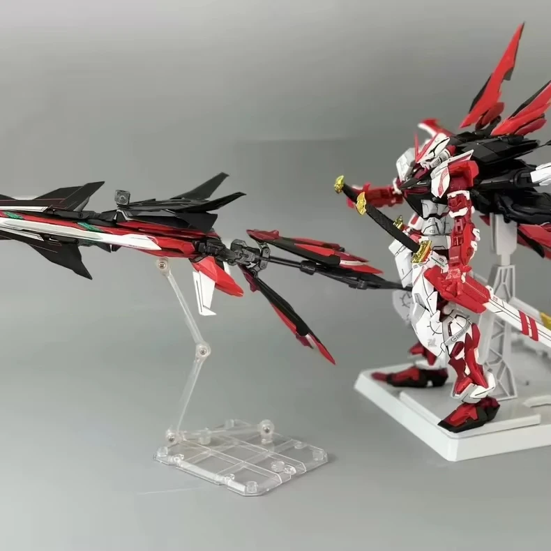 MG 1/100 DABAN 8812A Kit de modelo de ensamblaje de marco rojo despertar Unidad de vuelo espada figuras de acción Robot modelo de plástico regalos personalizados