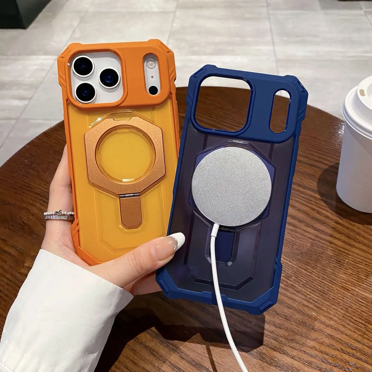 Suitable for iPhone 17pro/18promax/16promahard core anti drop magnetic bracket orange/black/protective
