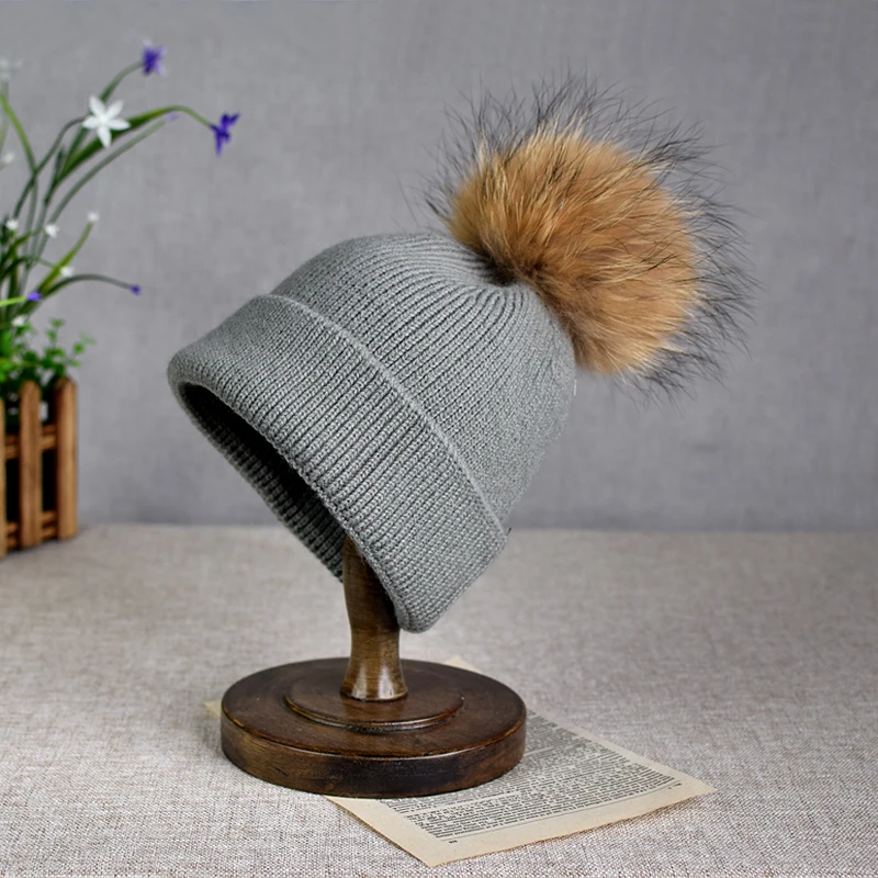 Hot selling autumn and winter parent-child woolen hats raccoon fur balls warm sleeves knitted hats trendy