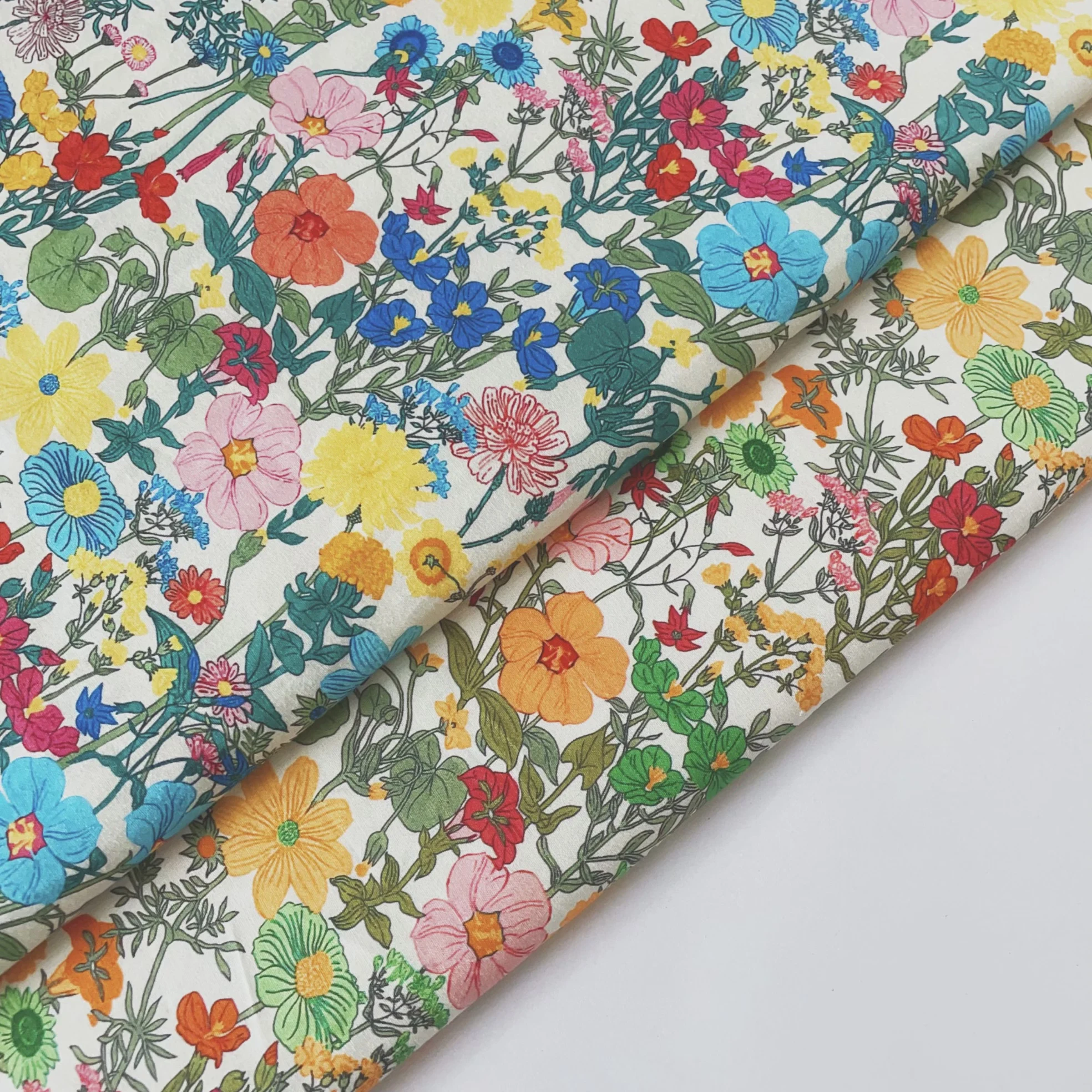 Vintage Floral Printed Cotton Fabric Soft and Breathable Material,for DIY Sewing Crafts Garment Making Home Textile Projects
