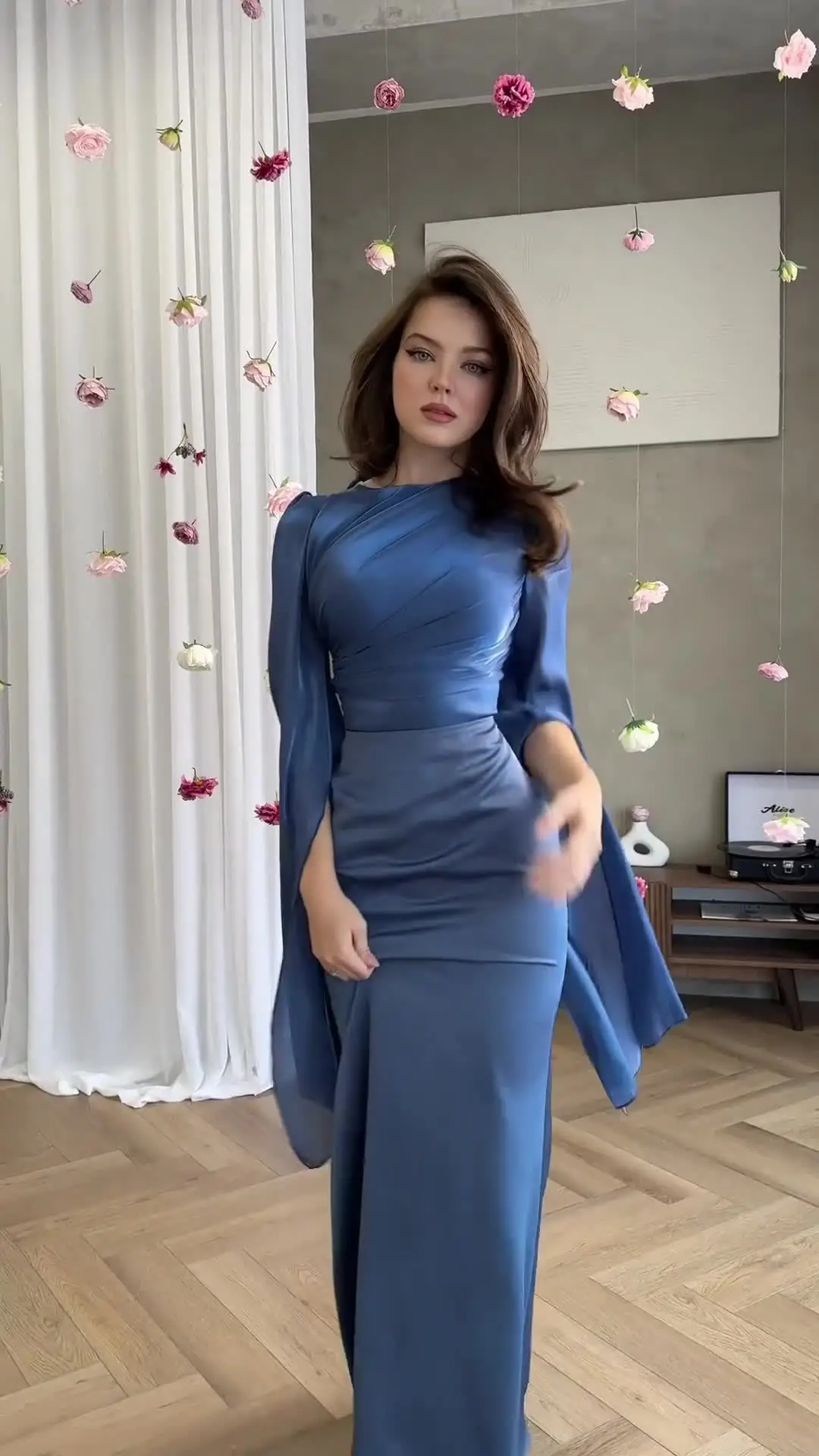 

EINY Fashion Satin Robe Prom Dresses Ladies Temperament O-neck Slim Evening Dress Elegant Batwing Sleeves High Waist Vestidos