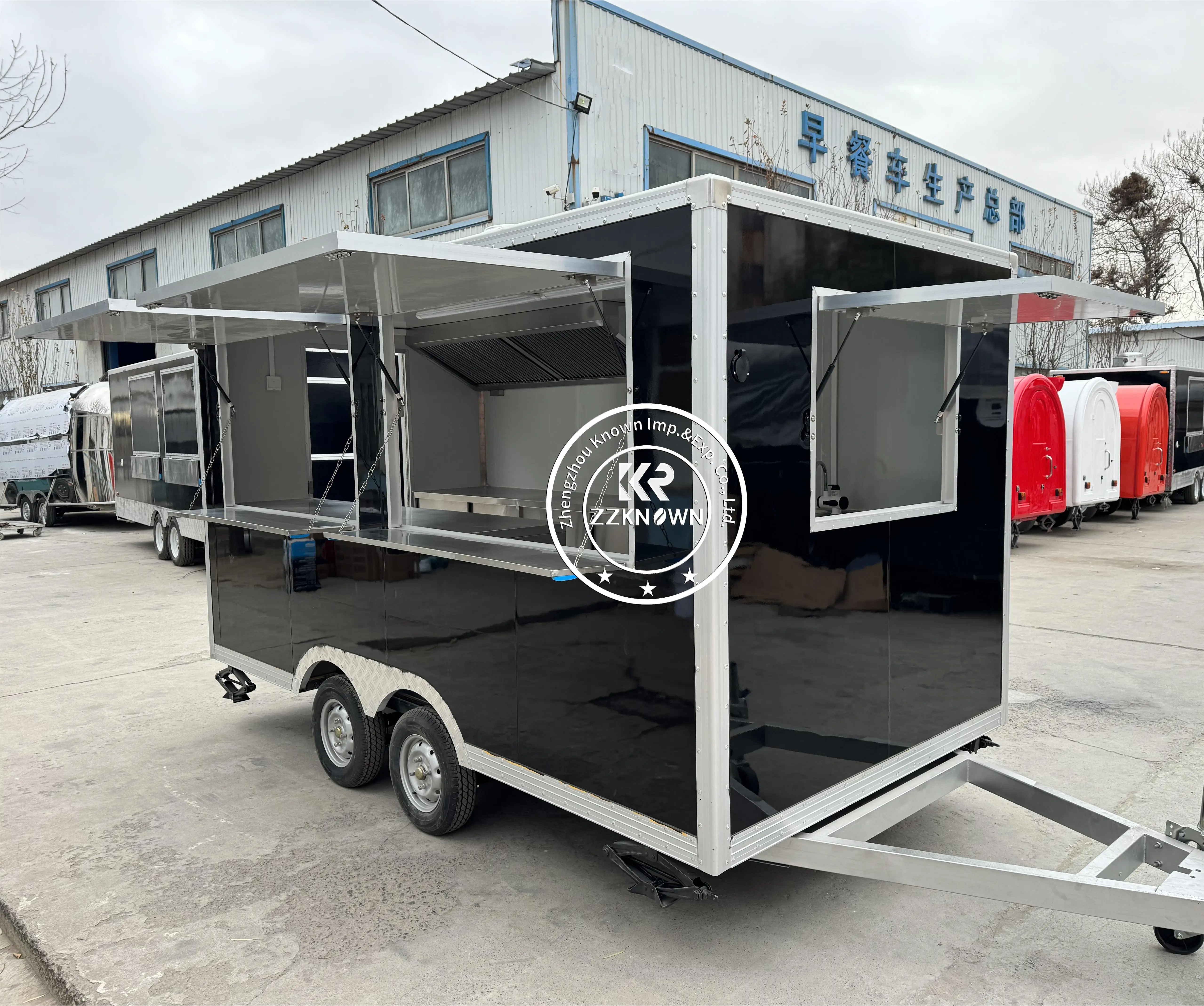 Mobile Food Truck Coffee Snack Kiosk Customized New Fashion Mobile Catering Food Trailer with Full Equipment