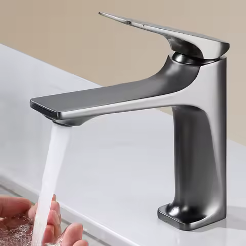 Brass Core Modern Bathroom Sink Faucet Single Handle Deck Mounted Wash Basin Water Tap Hot And Cold Water Mixer