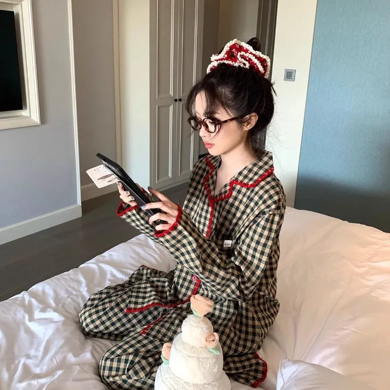 2026 New Pajamas Women's Korean Contrasting Edge Plaid Simple Long-Sleeved Suit Loose and Casual Can Be Worn Outside Loungewear