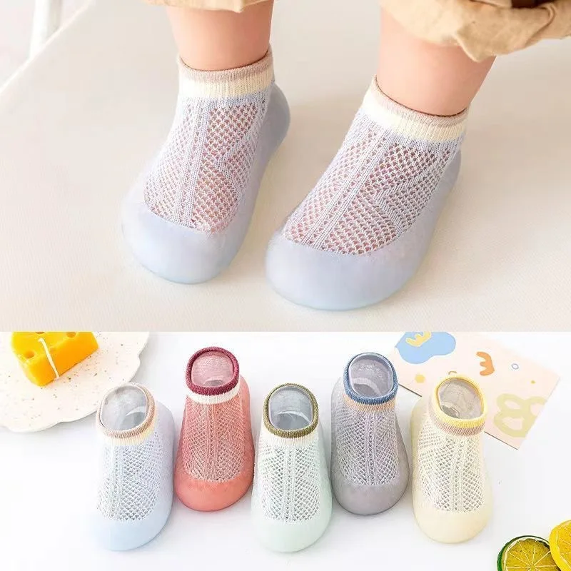 

2024 Summer New Combed Cotton Anti slip and Breathable Children's Soft Sole Shoes Baby Walking Shoes Mesh Faced Baby Floor Socks