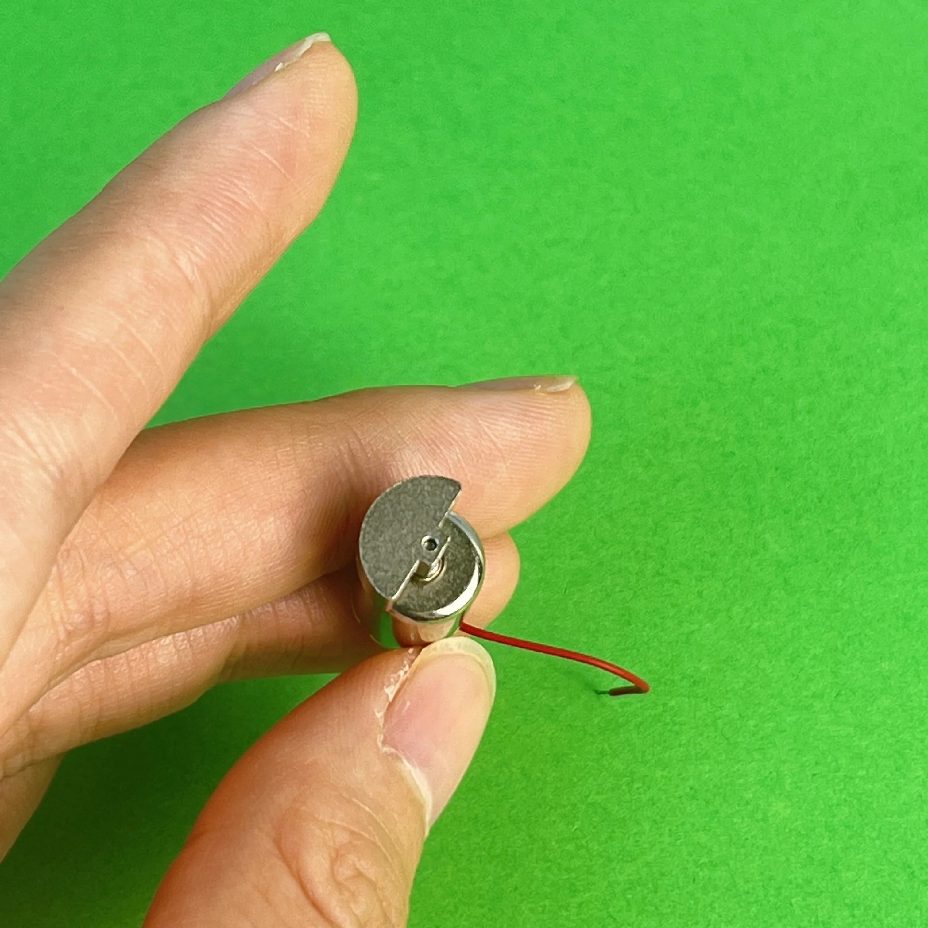 محرك اهتزاز صغير 3 فولت-6 فولت 10 × 15 ملم بدون قلب 1015 لعبة مدلك غمبد الجمال