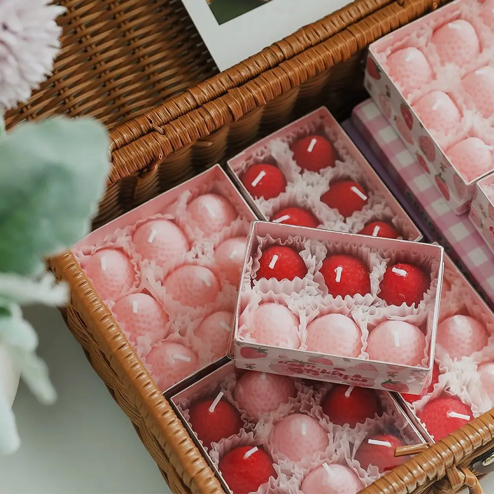 Red Pink Strawberry Scented Candle Gift Box Room Fragrance Ornament Girlfriend Souvenir Photo Props Aromatherapy Candles