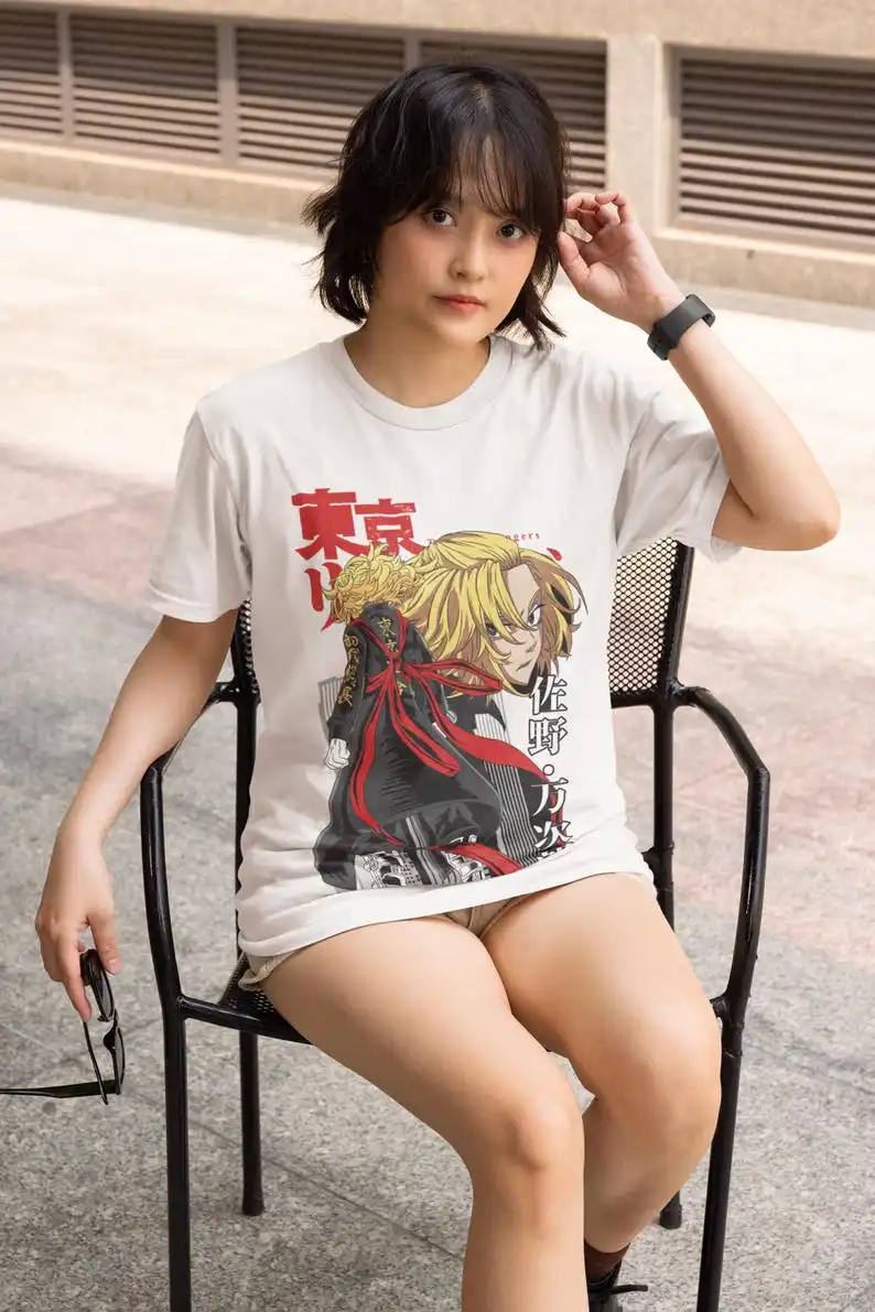 Gang Leader Anime Unisex T-shirt - Urban Street Style Manga Tee, Retro Japanese Otaku Apparel, Tokyo Delinquent Fashion, Modern