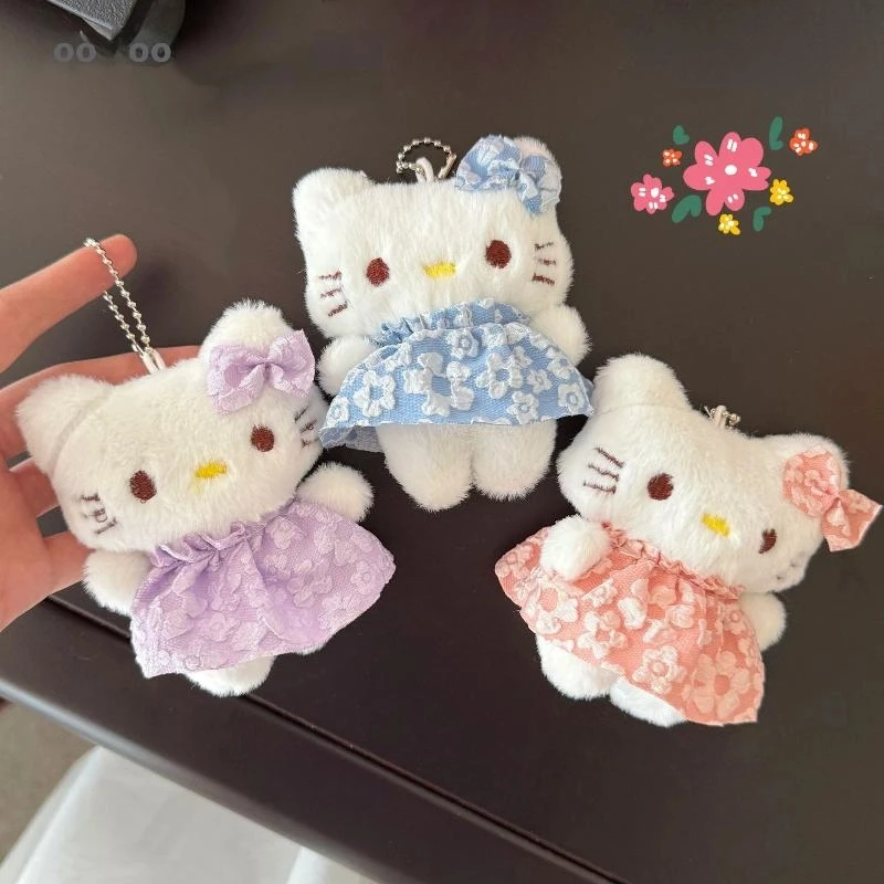 จี้การ์ตูนเฮลโลคิตตี้เสียงบีบ ตุ๊กตาน่ารัก พวงกุญแจแมว KT ของตกแต่งกระเป๋า อุปกรณ์ตกแต่งพวงกุญแจอเนกประสงค์ ของขวัญ