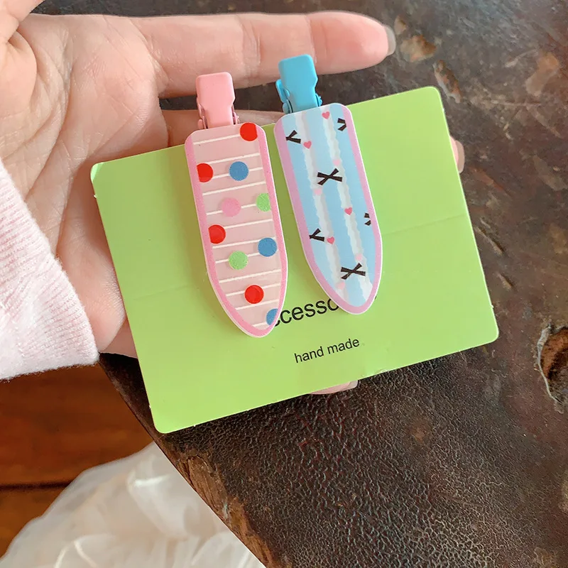 新しい花柄ヘアクリップ 女の子 子供 可愛いクマ リボン 滑り止め アクリル サイドヘアピン 目立たないヘアグリップ 前髪用 スナップクリップ シームレス