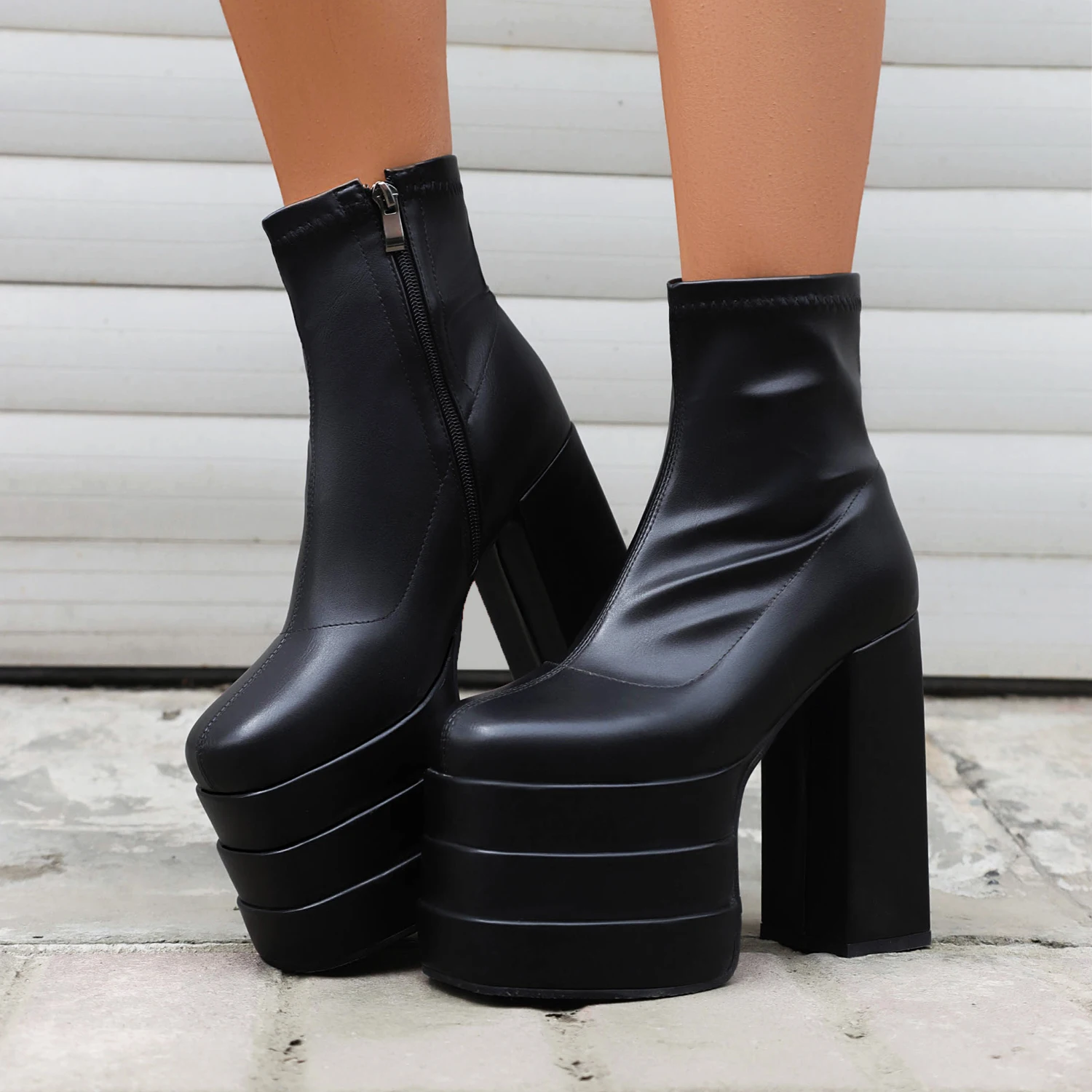 Plus Size Square Toe Three-Layer Ultra-High Platform Hollowed Out Thick Heels Popular Fashion Short Boots Zipper Women\'s Boots