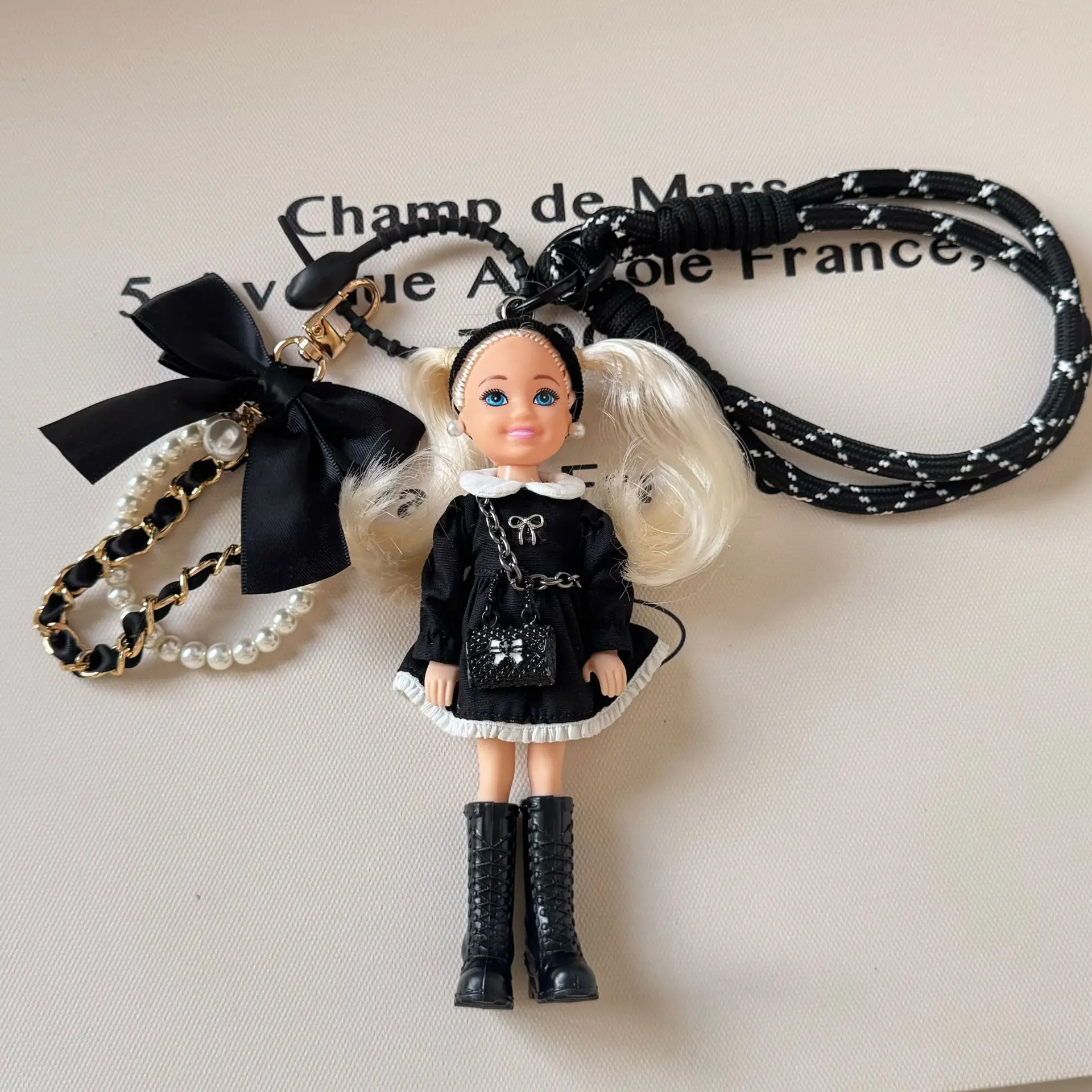 クリエイティブな韓国風ファッション、バビガールプリンセスドールおもちゃキーホルダー、キュートなBJDドール、関節可動、小さな香り付きスタイルバッグデコレーション