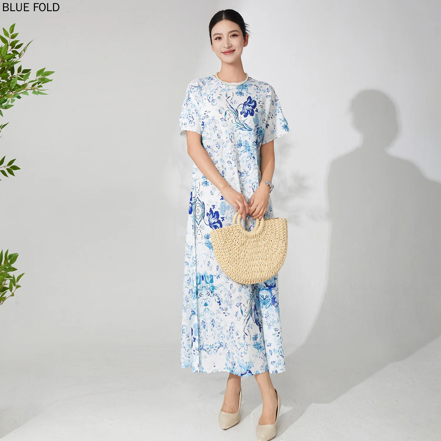 

MIYAKE French Pleats Long Dress Elegant and Luxurious Printed Loose Plus Size Fashionable Dress