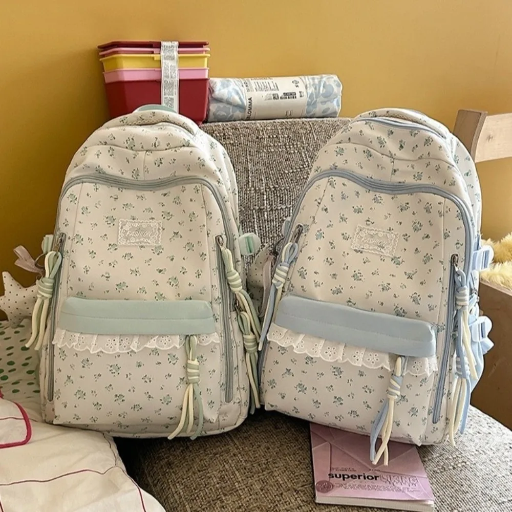 Lace Decor Floral Print Backpack Large Capacity Star Pendant Bookbag Fresh Aesthetic Ultra Lightweight School Bag Teen Girls