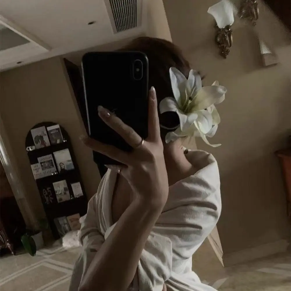 

Bohemia Barrettes Lilium Flower Hair Claw Ponytail Clip Cute Hairpin Calla Hair Clip Grab Clip Korean Style Headwear