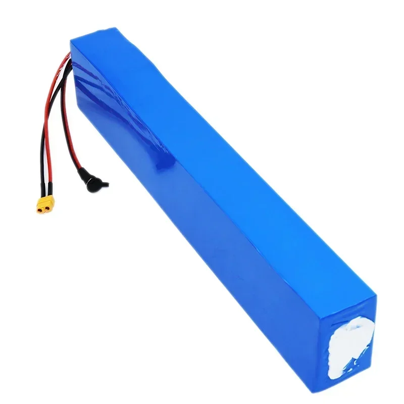 Batterie au lithium 52V 10Ah avec BMS intégré haute puissance 21700 W, adaptée au lithium-ion 14S2P + chargeur 3A5A Pipeline 1500 V, 58.8 Nouveau
