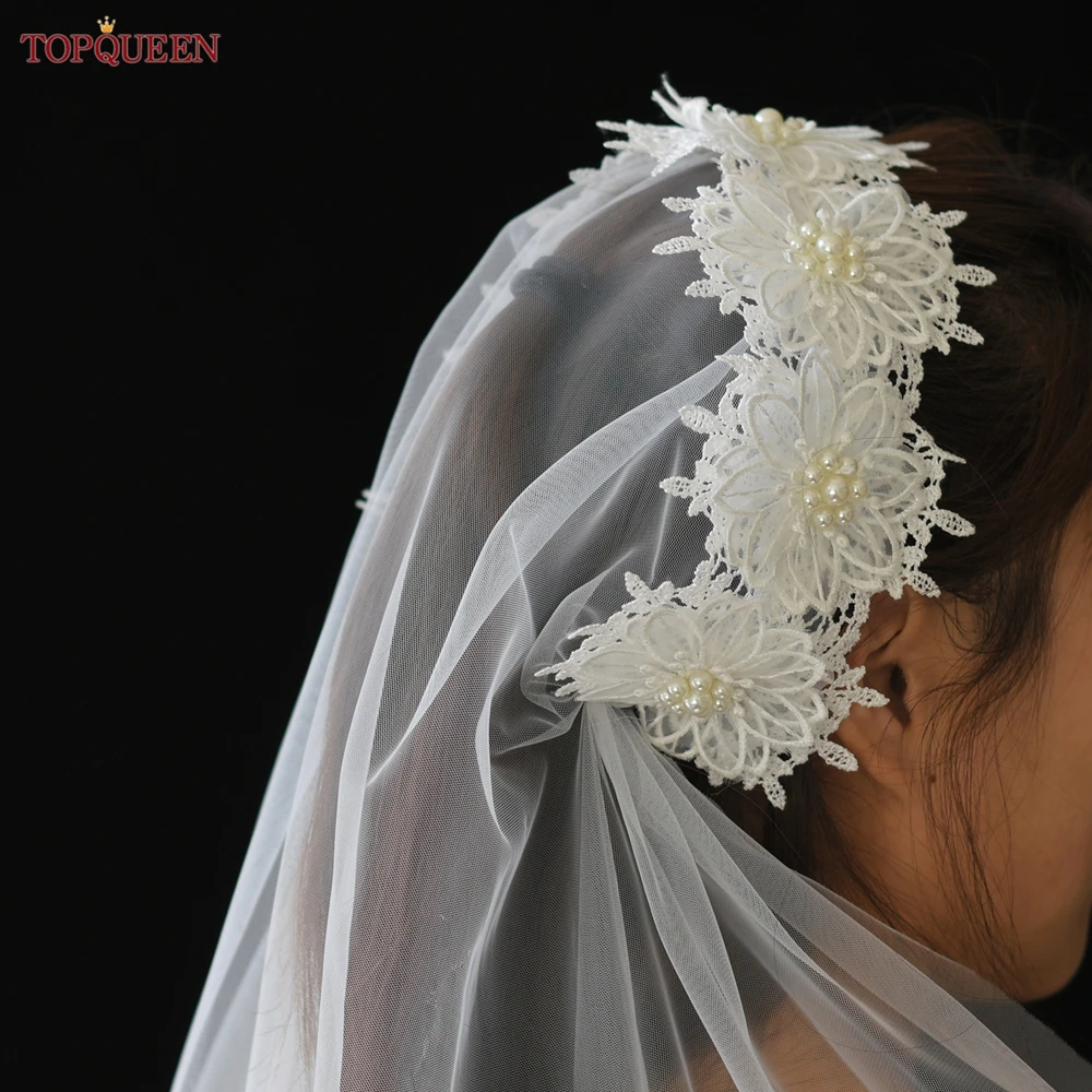 TOPQUEEN Bridal Outdoor Wedding Accessories Flower Pearl Lace Edge Ivory Veil Single Short Super Soft Veil With No Comb V253