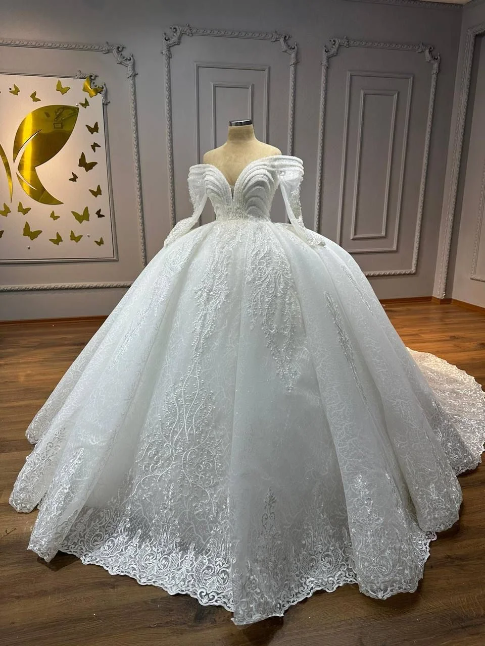 

Элегантное женское свадебное платье А-силуэта с кружевными аппликациями, сексуальное, с V-образным вырезом, открытыми плечами, длинными рукавами, индивидуальный пошив