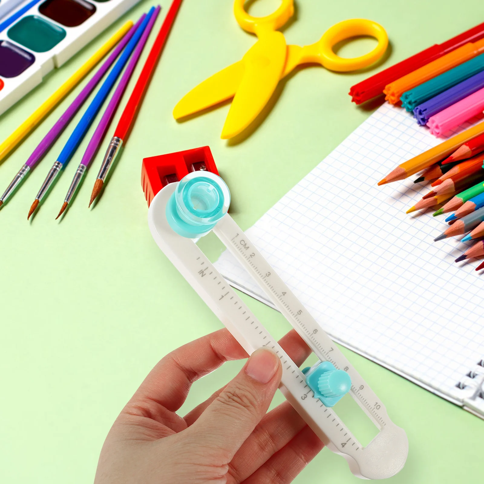 قاطع الورق الدائري، بوصلة دوارة سهلة القطع، مادة PP متينة، أداة قطع بوصلة يدوية لبطاقات الحرف اليدوية #1